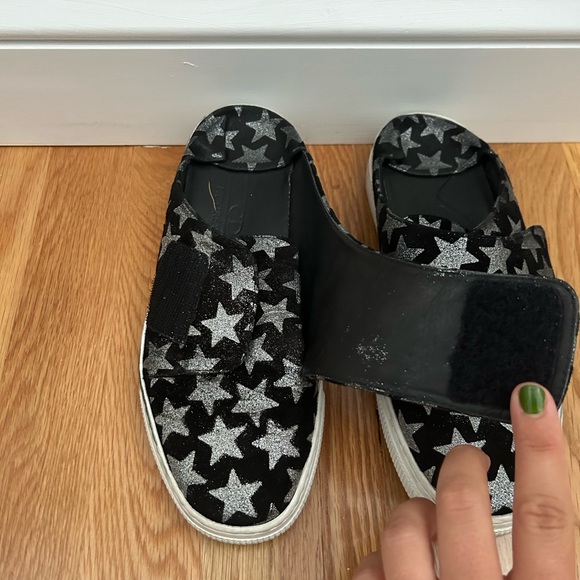 ZCD Slipons - Picture 2 of 7